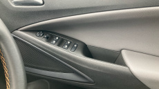 Vauxhall Crossland X 1.2T [130] Elite Nav 5dr [Start Stop] Auto Petrol Hatchback